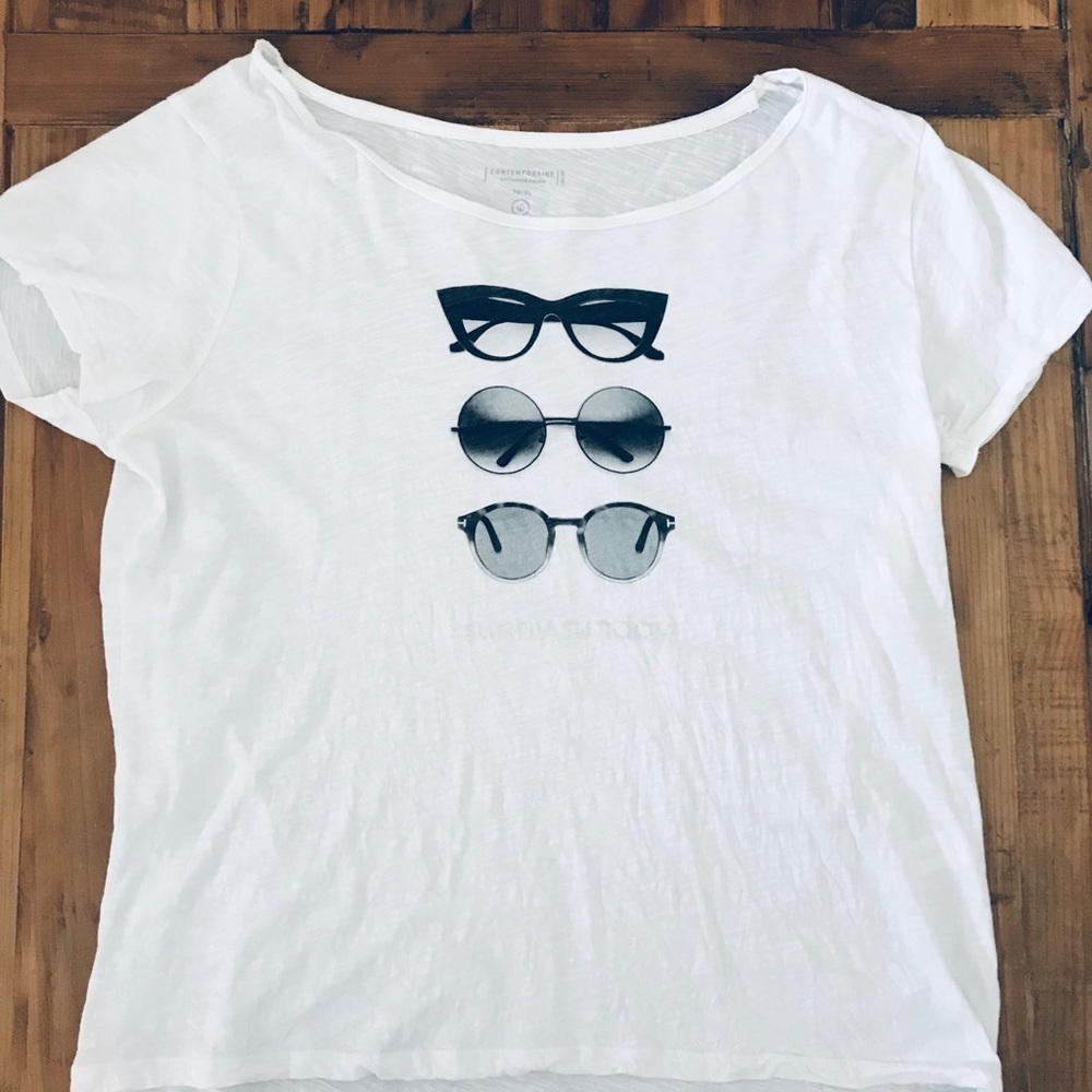 Sunglasses tee!